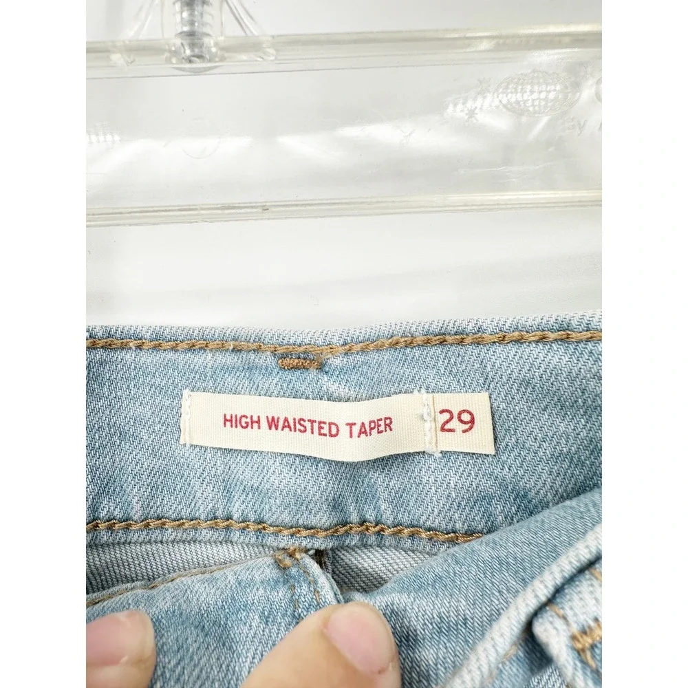 Levi's Denim Shorts Womens 29‎ Light Wash High Waisted Cut Off Taper